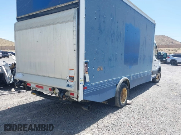 2016 Ford Transit с VIN 1FDBF9ZM8GKA85326, выставлен на аукционе IAAI как лот 42427897 с пробегом Не указан миль и . История ставок и продаж доступна на DreamBid. Изображение 4.