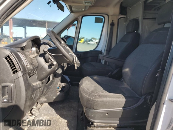 2016 Ram ProMaster Cargo with VIN 3C6TRVNG2GE131638, listed as a Copart auction lot 81982894 with 173,782 mi miles and Clean Title. Bid and sale history available at DreamBid. Image 7.