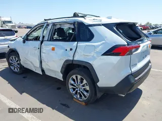 2025 Toyota RAV4 XLE Premium with VIN 2T3C1RFV8SW386490, listed as a IAAI auction lot 42562230 with 3,128 mi miles and . Bid and sale history available at DreamBid. Image 3.