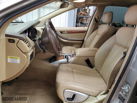 2008 Mercedes-Benz R-Class 3.5L with VIN 4JGCB56E58A074460, listed as a Copart auction lot 84403464 with 296,644 mi miles and Salvage Title. Bid and sale history available at carsss.com. Image 7.