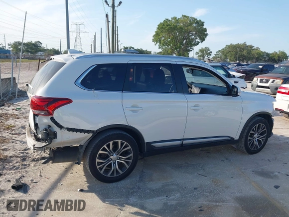 2017 Mitsubishi Outlander SE with VIN JA4AD3A36HZ032374, listed as a IAAI auction lot 42108810 with 89,034 mi miles and . Bid and sale history available at DreamBid. Image 13.