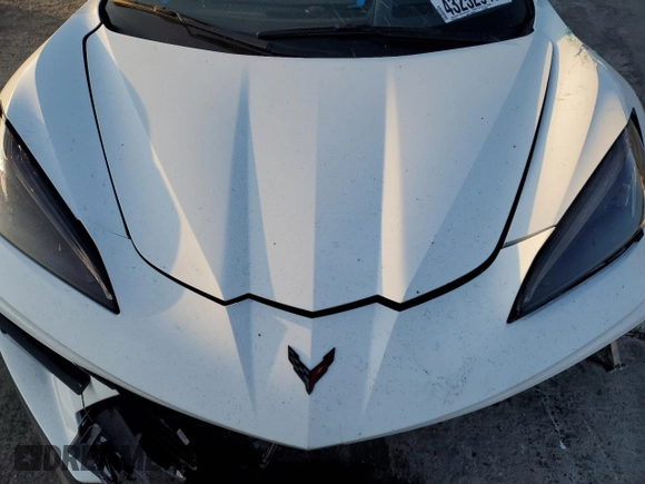2020 Chevrolet Corvette 3LT with VIN 1G1Y83D44L5000903, listed as a Copart auction lot 43252945 with 0 mi miles and Non Repairable. Bid and sale history available at carsss.com. Image 12.
