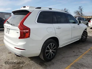 2016 Volvo XC90 Momentum with VIN YV4102XK8G1081922, listed as a Copart auction lot 67849462 with 52,278 mi miles. Bid and sale history available at carsss.com. Image 3.