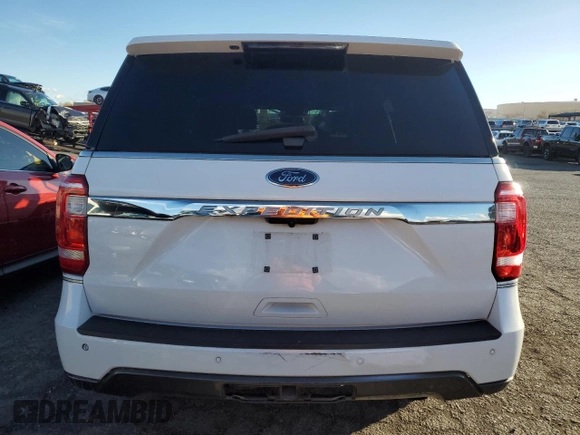 2018 Ford Expedition XL z VIN 1FMJU1GT2JEA03268, wystawiony jako Copart lot #45764335 z przebiegiem 148 626 mil mil oraz Czysty tytuł • Clean title. Historia ofert i sprzedaży dostępna na DreamBid. Obrazek 6.