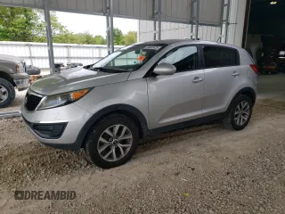 2015 Kia Sportage LX z VIN KNDPB3AC6F7672647, wystawiony jako Copart lot #55602425 z przebiegiem 96 365 mil mil oraz Szkoda całkowita • Salvage title. Historia ofert i sprzedaży dostępna na DreamBid. Obrazek 1.