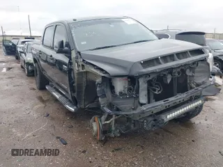 2016 Toyota Tundra SR5 z VIN 5TFEW5F15GX203999, wystawiony jako IAAI lot #41545971 z przebiegiem 114 186 mil mil oraz . Historia ofert i sprzedaży dostępna na DreamBid. Obrazek 1.