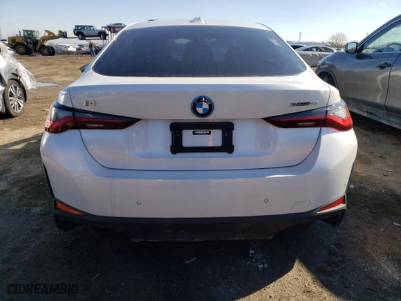2022 BMW i4 eDrive40 with VIN WBY73AW02NFN02790, listed as a Copart auction lot 73318783 with 20,420 mi miles. Bid and sale history available at carsss.com. Image 6.