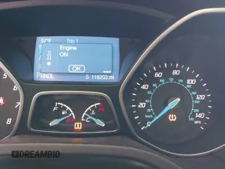 2014 Ford Focus SE with VIN 1FADP3K21EL301336, listed as a IAAI auction lot 41939452 with 118,203 mi miles. Bid and sale history available at carsss.com. Image 7.