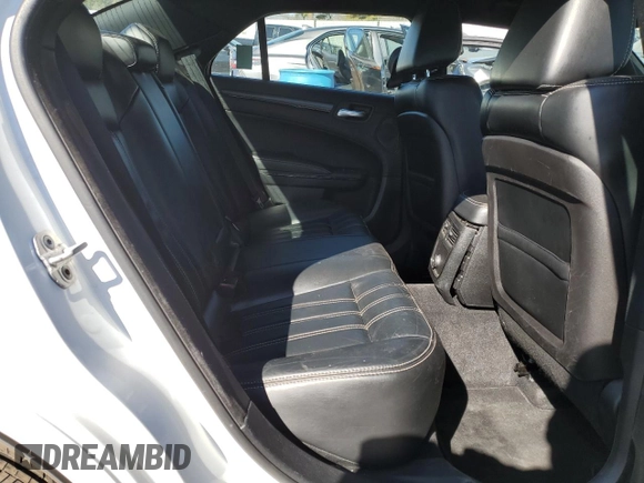 2013 Chrysler 300 with VIN 2C3CCABGXDH739421, listed as a Copart auction lot 47422055 with 117,364 mi miles and Salvage Title. Bid and sale history available at carsss.com. Image 10.