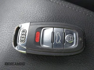 2016 Audi Q5 Premium Plus z VIN WA1D7AFP7GA039559, wystawiony jako IAAI lot #41983206 z przebiegiem 114 888 mil mil oraz . Historia ofert i sprzedaży dostępna na DreamBid. Obrazek 11.
