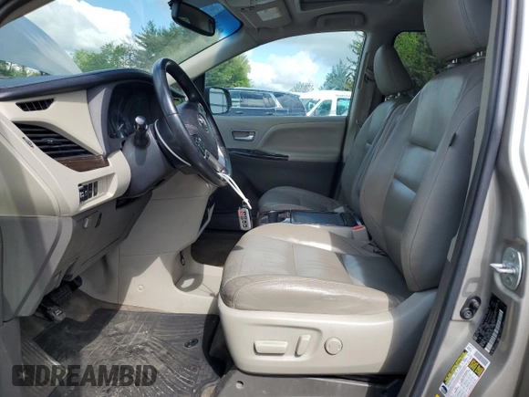 2015 Toyota Sienna XLE with VIN 5TDYK3DC7FS557268, listed as a Copart auction lot 55536475 with 80,791 mi miles and Clean title. Bid and sale history available at DreamBid. Image 7.