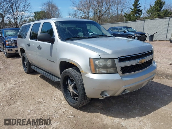 2010 Chevrolet Suburban LS with VIN 1GNUKHE34AR225345, listed as a IAAI auction lot 42106308 with 203,097 mi miles. Bid and sale history available at carsss.com. Image 1.