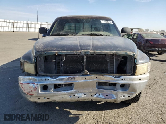 1996 Dodge 1500 z VIN 3B7HC13Y0TM120450, wystawiony jako Copart lot #78552594 z przebiegiem 317 248 mil mil oraz Szkoda całkowita • Salvage title. Historia ofert i sprzedaży dostępna na DreamBid. Obrazek 5.