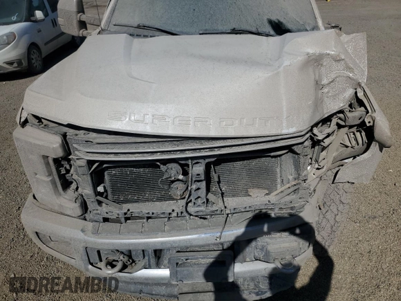 2018 Ford F-350 XL z VIN 1FT8W3BT9JEC57592, wystawiony jako Copart lot #49239965 z przebiegiem 78 885 mil mil oraz Szkoda całkowita • Salvage title. Historia ofert i sprzedaży dostępna na DreamBid. Obrazek 11.