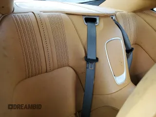 2017 Aston Martin DB11 z VIN SCFRMFAV2HGL00765, wystawiony jako Copart lot #79288034 z przebiegiem Nie podano mil oraz Nie do naprawy. Historia ofert i sprzedaży dostępna na DreamBid. Obrazek 10.