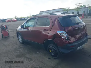 2016 Chevrolet Trax LT z VIN 3GNCJLSB3GL227097, wystawiony jako IAAI lot #42208844 z przebiegiem 118 887 mil mil oraz . Historia ofert i sprzedaży dostępna na DreamBid. Obrazek 3.