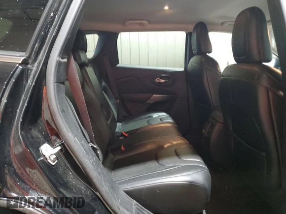2019 Jeep Cherokee Altitude with VIN 1C4PJMLB1KD465818, listed as a Copart auction lot 57552705 with 191,300 mi miles and Salvage title. Bid and sale history available at DreamBid. Image 11.