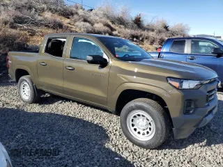2024 Chevrolet Colorado 4WD Work Truck z VIN 1GCPTBEK3R1208182, wystawiony jako Copart lot #44642265 z przebiegiem 1 915 mil mil oraz Szkoda całkowita • Salvage title. Historia ofert i sprzedaży dostępna na DreamBid. Obrazek 4.