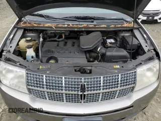 2008 Lincoln MKX with VIN 2LMDU88C68BJ39983, listed as a Copart auction lot 44166425 with 176,276 mi miles and Clean Title. Bid and sale history available at carsss.com. Image 12.
