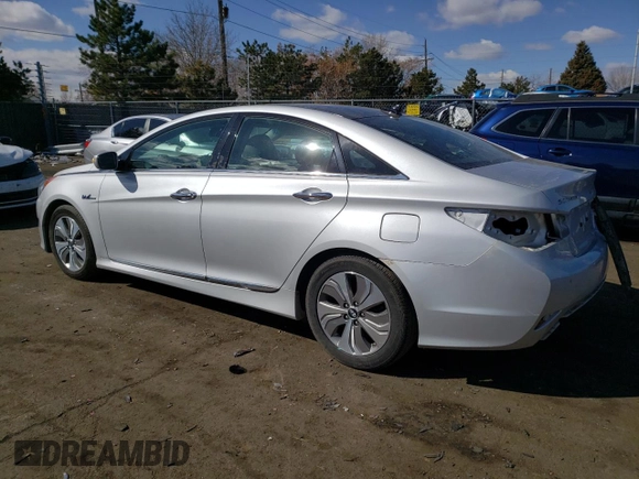 2015 Hyundai Sonata Hybrid Limited with VIN KMHEC4A43FA129628, listed as a Copart auction lot 45209123 with 142,389 mi miles. Bid and sale history available at carsss.com. Image 2.