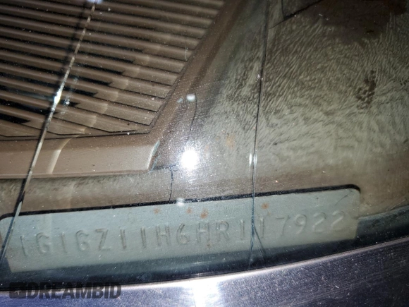 1987 Chevrolet Monte Carlo z VIN 1G1GZ11H6HR117922, wystawiony jako Copart lot #45329575 z przebiegiem 49 753 mil mil oraz Tytuł czysty. Historia ofert i sprzedaży dostępna na DreamBid. Obrazek 12.