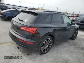 2020 Audi SQ5 Prestige with VIN WA1C4AFYXL2100954, listed as a Copart auction lot 41101133 with 31,839 mi miles. Bid and sale history available at carsss.com. Image 3.