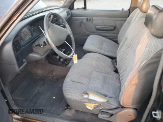 1993 Toyota Pickup DLX with VIN JT4RN93P6P5068144, listed as a Copart auction lot 42949285 with 158,254 mi miles and Clean Title. Bid and sale history available at DreamBid. Image 7.