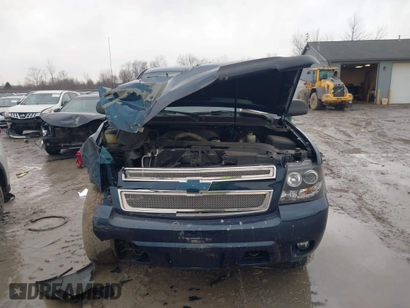 2007 Chevrolet Avalanche 3LT z VIN 3GNFK12307G150155, wystawiony jako IAAI lot #41637680 z przebiegiem Nie podano mil oraz . Historia ofert i sprzedaży dostępna na DreamBid. Obrazek 12.