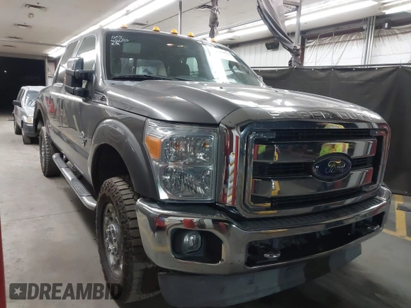 2014 Ford F-250 XL with VIN 1FT7W2BT5EEA90059, listed as a IAAI auction lot 42160901 with 123,975 mi miles and . Bid and sale history available at DreamBid. Image 1.