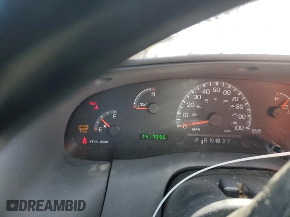 2000 Ford F-150 XL with VIN 1FTRF17WXYNC00937, listed as a Copart auction lot 47680805 with 141,759 mi miles and Salvage title. Bid and sale history available at DreamBid. Image 9.
