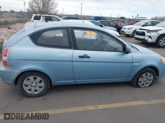 2007 Hyundai Accent GS with VIN KMHCM36CX7U006584, listed as a IAAI auction lot 41801452 with 1 mi miles. Bid and sale history available at carsss.com. Image 13.