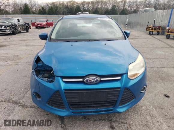2012 Ford Focus SE z VIN 1FAHP3F22CL267562, wystawiony jako Copart lot #53556895 z przebiegiem 179 828 mil mil oraz Szkoda całkowita • Salvage title. Historia ofert i sprzedaży dostępna na DreamBid. Obrazek 5.
