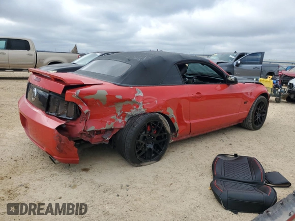 2005 Ford Mustang GT Deluxe with VIN 1ZVFT85HX55232398, listed as a Copart auction lot 47000505 with 86,445 mi miles and Salvage Title. Bid and sale history available at DreamBid. Image 3.