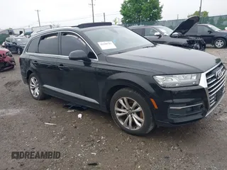 2017 Audi Q7 Premium Plus with VIN WA1LAAF78HD033413, listed as a IAAI auction lot 42188781 with Not provided miles and . Bid and sale history available at DreamBid. Image 1.