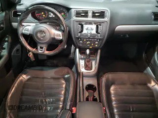 2013 Volkswagen Jetta GLI Autobahn с VIN 3VW467AJ9DM360352, выставлен на аукционе Copart как лот 43405425 с пробегом 138 309 миль миль и Списание • Salvage title. История ставок и продаж доступна на DreamBid. Изображение 8.