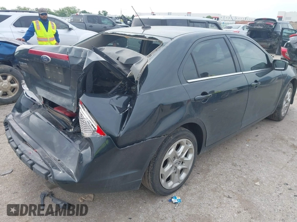 2010 Ford Fusion SE with VIN 3FAHP0HG9AR384836, listed as a IAAI auction lot 42136315 with 211,934 mi miles and . Bid and sale history available at DreamBid. Image 4.