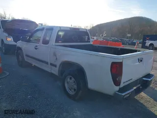 2006 Chevrolet Colorado LT w/1LT with VIN 1GCCS196168178708, listed as a IAAI auction lot 41827215 with 242,229 mi miles. Bid and sale history available at carsss.com. Image 3.