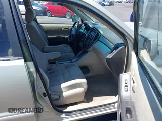 2003 Toyota Highlander z VIN JTEGD21A030060835, wystawiony jako IAAI lot #42203235 z przebiegiem 129 627 mil mil oraz . Historia ofert i sprzedaży dostępna na DreamBid. Obrazek 5.