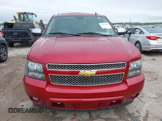 2012 Chevrolet Suburban LT z VIN 1GNSCJE01CR206854, wystawiony jako IAAI lot #41951549 z przebiegiem 172 546 mil mil oraz . Historia ofert i sprzedaży dostępna na DreamBid. Obrazek 12.
