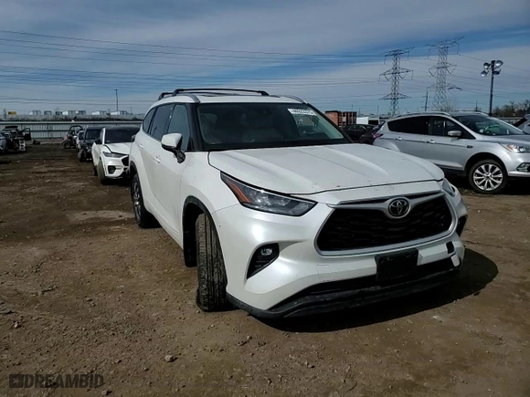 2020 Toyota Highlander XLE with VIN 5TDHZRBH8LS048346, listed as a Copart auction lot 46923375 with 20,168 mi miles and Salvage Title. Bid and sale history available at carsss.com. Image 12.