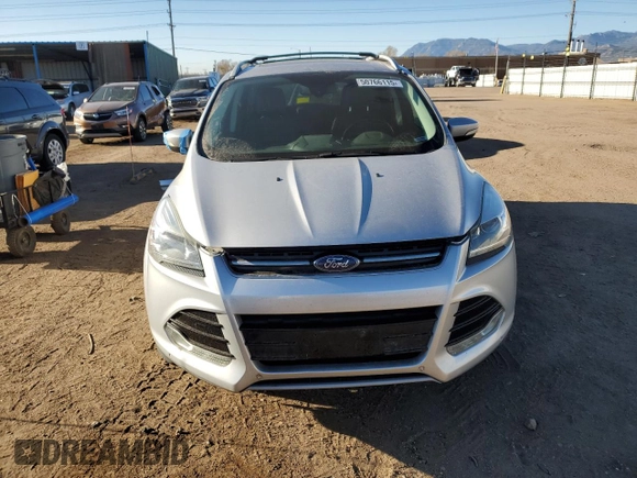 2014 Ford Escape Titanium with VIN 1FMCU9J9XEUB10861, listed as a Copart auction lot 50766115 with 134,469 mi miles and Salvage Title. Bid and sale history available at DreamBid. Image 5.