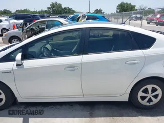 2012 Toyota Prius One with VIN JTDKN3DU6C5435587, listed as a IAAI auction lot 42307227 with 255,905 mi miles and . Bid and sale history available at DreamBid. Image 14.
