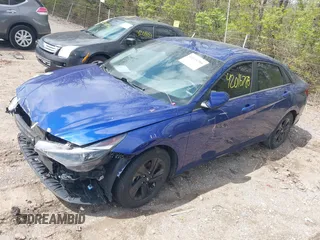 2021 Hyundai Elantra SEL z VIN 5NPLM4AG7MH045336, wystawiony jako IAAI lot #42016788 z przebiegiem 81 401 mil mil oraz . Historia ofert i sprzedaży dostępna na DreamBid. Obrazek 21.
