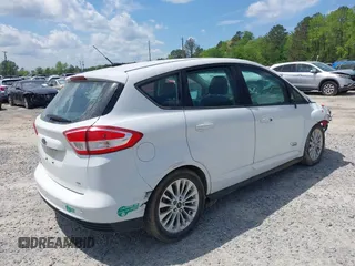 2017 Ford C-Max Energi SE with VIN 1FADP5EU8HL100904, listed as a IAAI auction lot 41474814 with 60,780 mi miles. Bid and sale history available at carsss.com. Image 4.