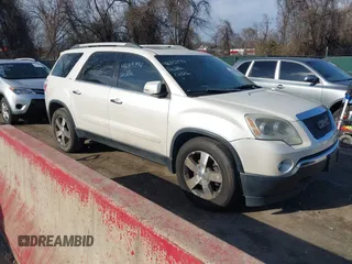 2011 GMC Acadia SLT2 with VIN 1GKKVSED1BJ184190, listed as a IAAI auction lot 41685394 with 211,742 mi miles. Bid and sale history available at carsss.com. Image 1.