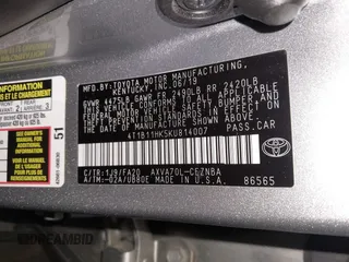 2019 Toyota Camry LE z VIN 4T1B11HK5KU814007, wystawiony jako IAAI lot #42099677 z przebiegiem 91 779 mil mil oraz . Historia ofert i sprzedaży dostępna na DreamBid. Obrazek 9.