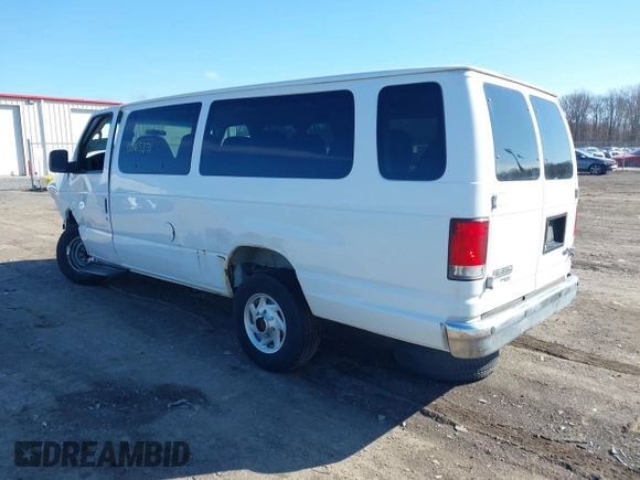 2008 Ford Econoline Passenger XL с VIN 1FDSS31L08DB33919, выставлен на аукционе IAAI как лот 41865371 с пробегом 264 755 миль миль и . История ставок и продаж доступна на DreamBid. Изображение 3.