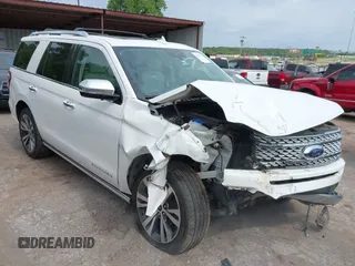 2020 Ford Expedition Platinum with VIN 1FMJU1MT0LEA73343, listed as a IAAI auction lot 42303764 with 200,132 mi miles and . Bid and sale history available at DreamBid. Image 1.
