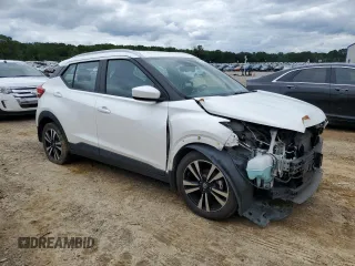 2020 Nissan Kicks SV z VIN 3N1CP5CV6LL546129, wystawiony jako Copart lot #58555745 z przebiegiem 65 440 mil mil oraz Czysty tytuł • Clean title. Historia ofert i sprzedaży dostępna na DreamBid. Obrazek 4.