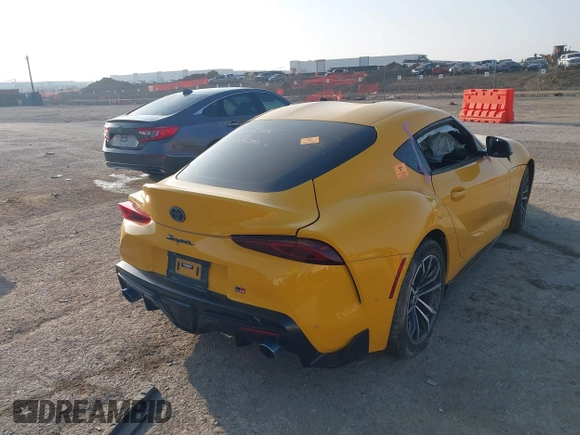 2022 Toyota Supra 2.0 with VIN WZ1DB2C01NW049250, listed as a IAAI auction lot 41731725 with Not provided miles and . Bid and sale history available at DreamBid. Image 4.